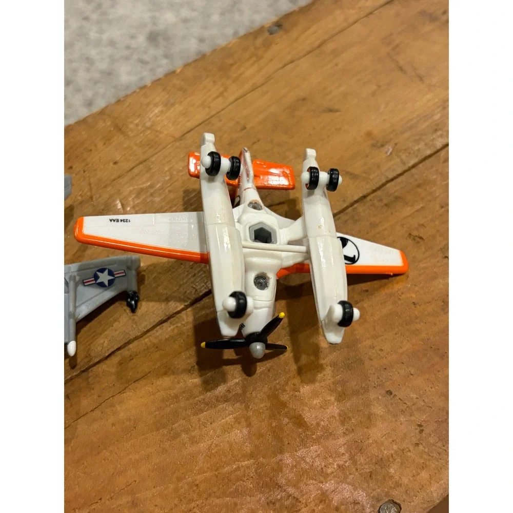 Disney Planes Diecast Dusty Crophopper Sea Plane & Bravo Fighter Jet Mattel Toy